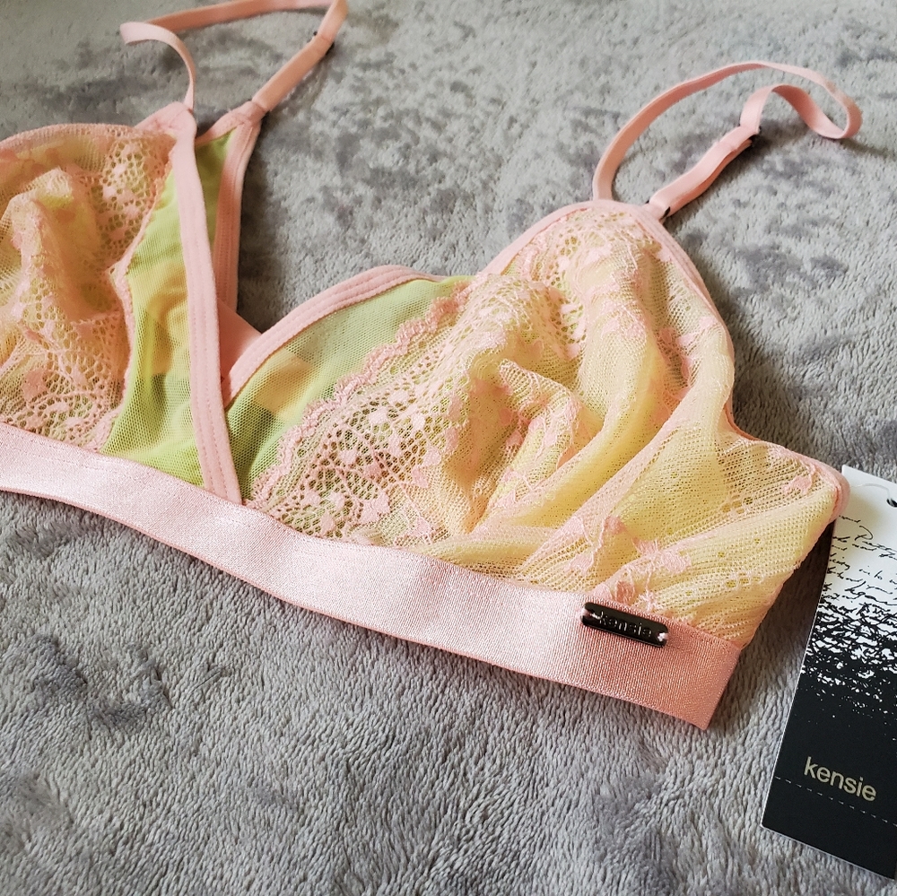 NWT Kensie Juliet Bralette